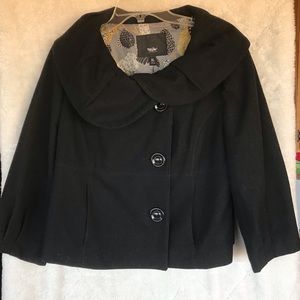 Like new black 3/4 sleeve jacket XL